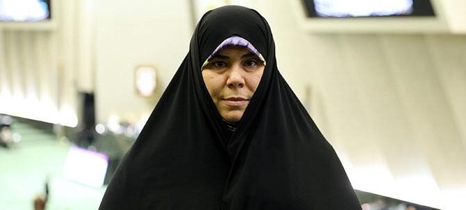 در قانون نویسی و توجه حکمرانی به مشکلات زنان کوتاهی کرده ایم