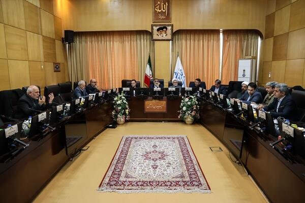 ساختار فعلی انرژی کشور پاسخگوی بحث بهینه‌سازی انرژی نیست