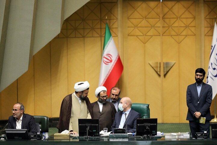 اختصاصی// استیضاح و سوال از وزرا فعلا مسکوت ماند