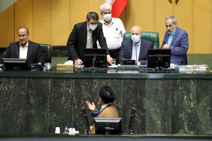 استیضاح وزیر صمت