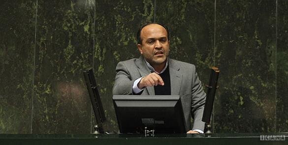 نباید به زمین های کشاورزی که به مدت سه سال در آنها کشت و کار نشده است مالیات تعلق بگیرد 