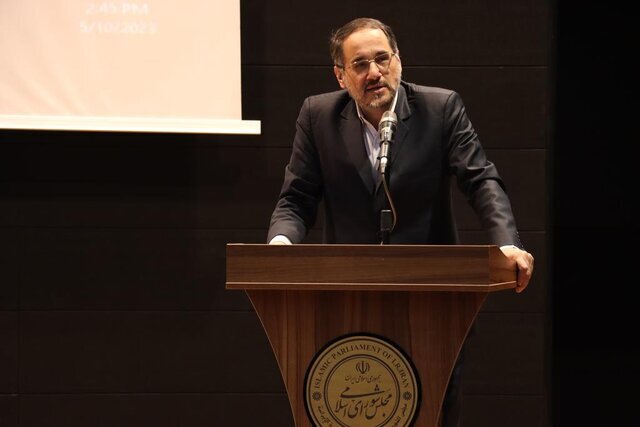 شاه کلید رویکرد تحول می تواند تغییر رویکرد مدیریتی به سمت حل نوآورانه مسائل باشد