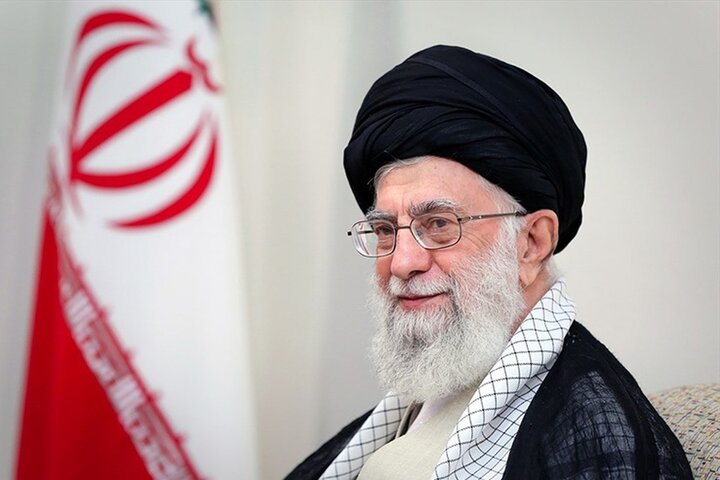 باید با شیوه‌های خلاقانه و جذاب، یاد، سلوک و مجاهدت شهدا را به نسل جوان منتقل شود