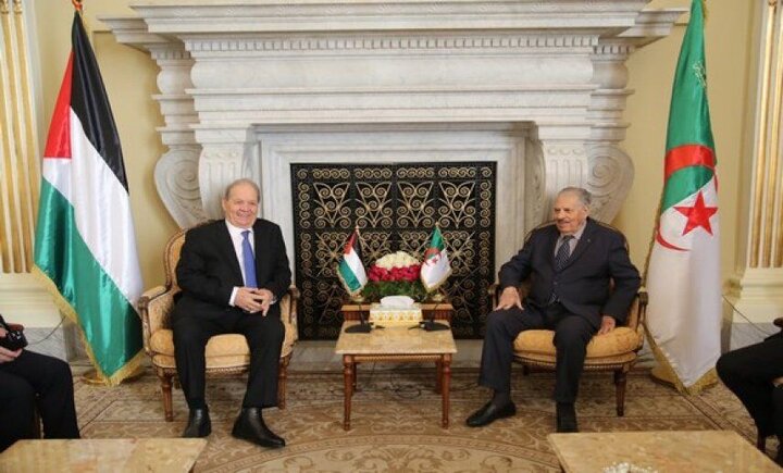 هرگز از مواضع خود در قبال آرمان ملت فلسطین عقب‌نشینی نخواهیم کرد