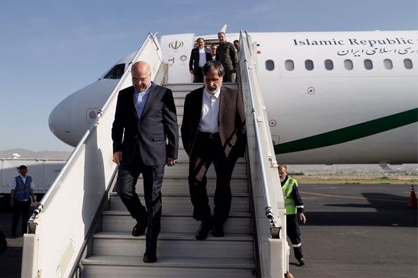 رییس مجلس شورای اسلامی وارد بجنورد شد