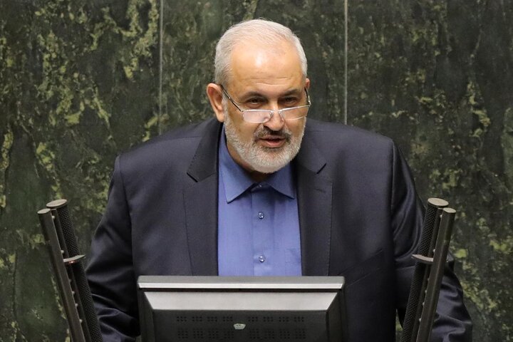 اقناع مشروط مجلس از پاسخ‌های وزیر صمت/ مهلت سه ماهه برای آغاز واردات خودرو