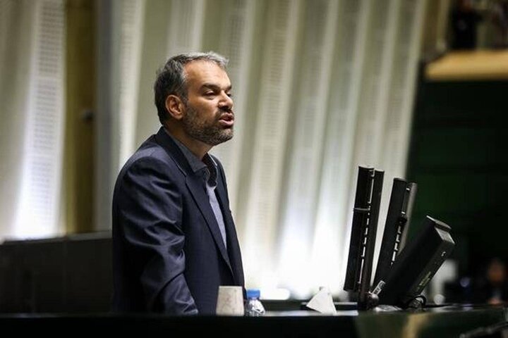 نفرت مردم از دو جبهه اصلاحات و پایداری یکسان است