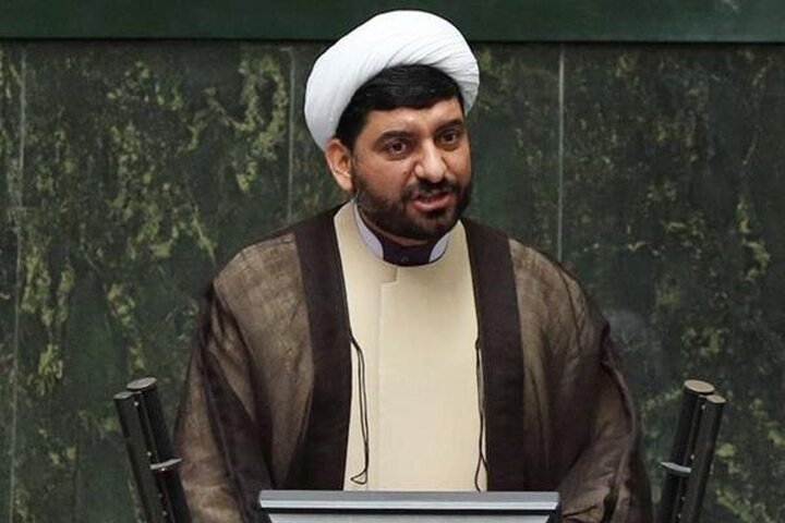 مجلس ضمن انجام وظایف نظارتی باید از تندروی‌ها پرهیز کند