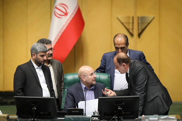 موضوع حذف یارانه نقدی خانوارهای پردرآمد به مجمع تشخیص ارجاع شد