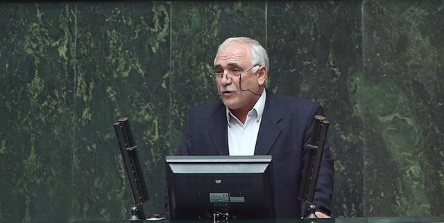  نتیجه بخش بودن مذاکره با ترامپ خوش خیالی است