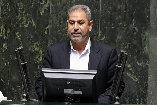 رحیمی: موانع پیش‌روی سرمایه‌گذاری در مسیر تولید برطرف شود