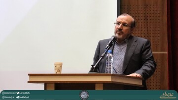 باید در برابر تحریف تاریخ ایستاد/ اولویت اول دولت باید معیشت و سفره مردم باشد