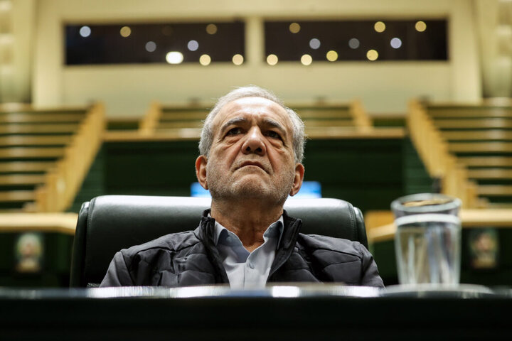 رئیس جمهور پزشکیان در مجلس