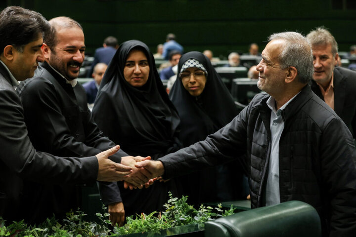 رئیس جمهور پزشکیان در مجلس