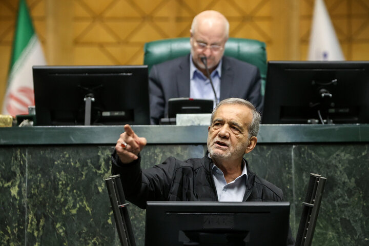 رئیس‌جمهور سه‌شنبه در مجلس حضور پیدا می‌کند 