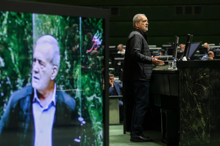 رئیس جمهور پزشکیان در مجلس