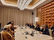 دیدار هیئت پارلمانی ایران و رئیس مجلس عمان در تاشکند با محوریت روابط دوجانبه، جنایات غزه و مذاکرات هسته‌ای