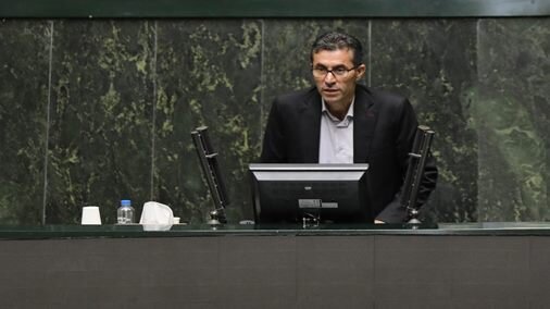 ستوده:رئیس جمهور به وضعیت و مشکلات مهاباد رسیدگی و توجه کند