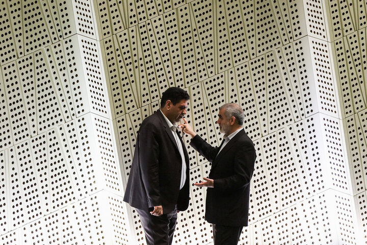 جلسه علنی یکشنبه 7 اردیبهشت مجلس شورای اسلامی