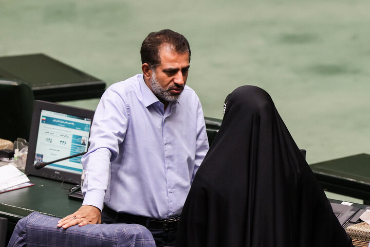 جلسه علنی یکشنبه 7 اردیبهشت مجلس شورای اسلامی