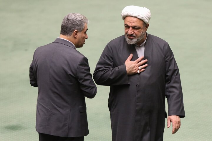 جلسه علنی 9 اردیبهشت