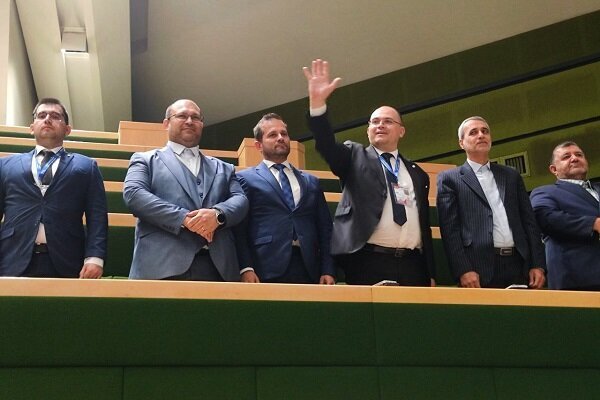 حضور نمایندگانی از مجلس بلغارستان در صحن مجلس