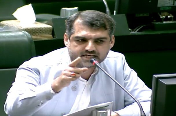 خواستار انحلال بانک آینده شدیم اما منحل نشد