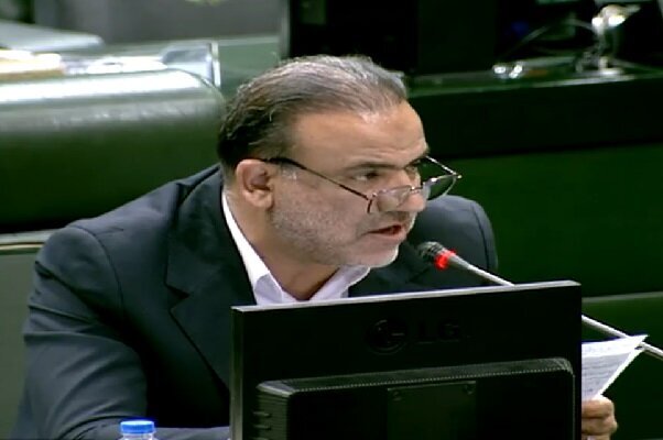 دولت اعتبار قانون تعرفه‌گذاری خدمات پرستاری را اختصاص دهد