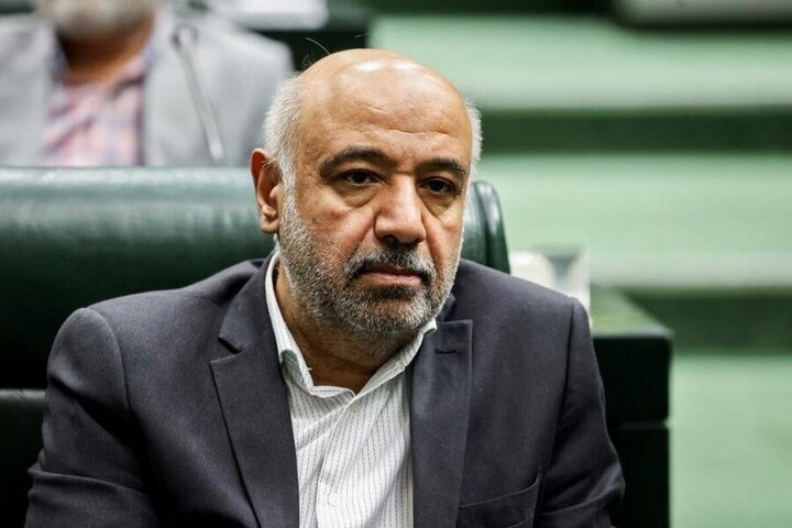 58 امضا علیه وزیر کار روی میز هیئت رئیسه/ استیضاح کلید خورد  