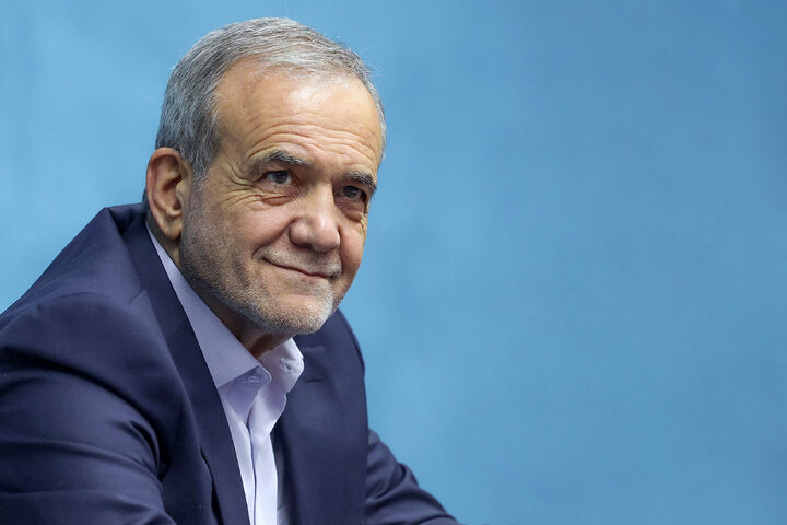 دیدار فراکسیون مستقلان با رئیس‌جمهور