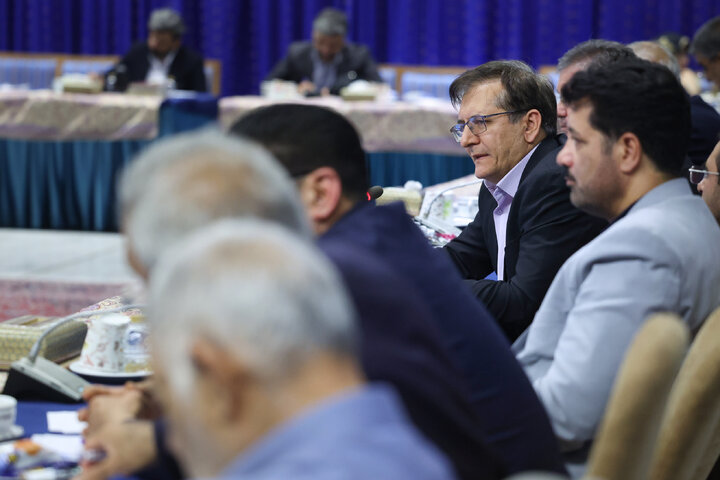 دیدار فراکسیون مستقلان با رئیس‌جمهور