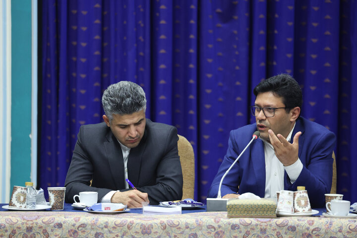 دیدار فراکسیون مستقلان با رئیس‌جمهور