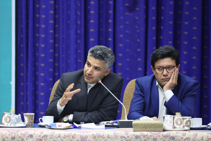 دیدار فراکسیون مستقلان با رئیس‌جمهور