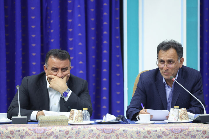 دیدار فراکسیون مستقلان با رئیس‌جمهور