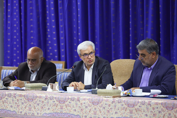 دیدار فراکسیون مستقلان با رئیس‌جمهور