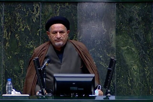 شاهد انتصاب مدیران اتوبوسی در دولت هستیم