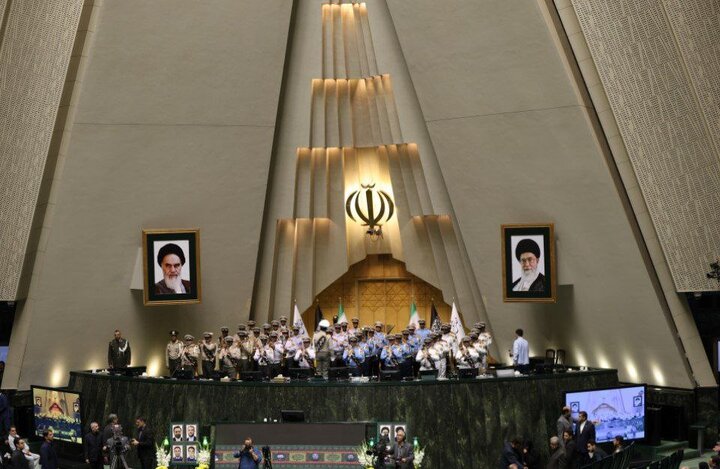 پاسداشت شهید رئیسی