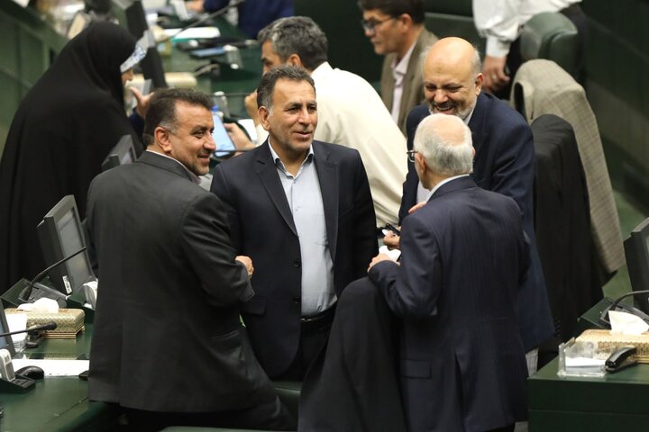 صحن ۴ خرداد