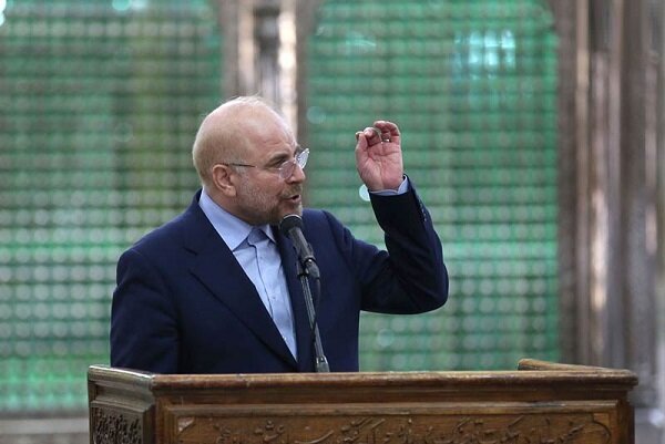 وحدت و حضور مردم بزرگ‌ترین پاسخ به دشمن و صهیونیست کودک‌کش بود