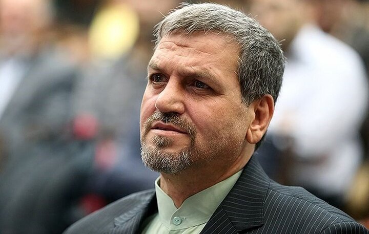 کواکبیان در راهروهای دادگاه/ کیفرخواست نماینده سابق صادر شد