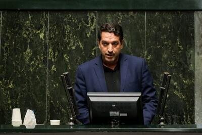 وضعیت کشور در سایه جنگ باعث کاهش ساخت و ساز مسکن شده/ وزارت رفاه از کارگران در امور بیمه و معیشت پشتیبانی کند 