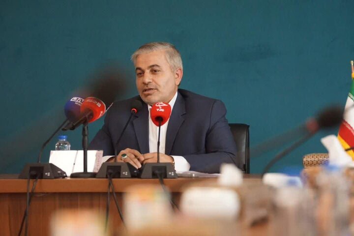 نباید اجازه داد لجبازی‌های سیاسی کشور را از مسیر اصلی دور کند