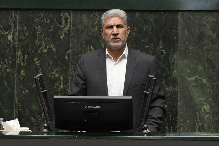 مولودی‌خوانی به مناسبت نیمه شعبان در صحن مجلس