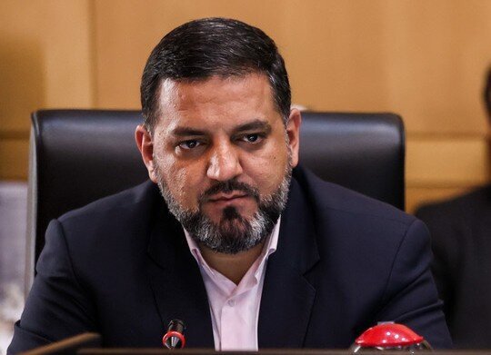 احزاب مسئولیت تجمعات را برعهده بگیرند