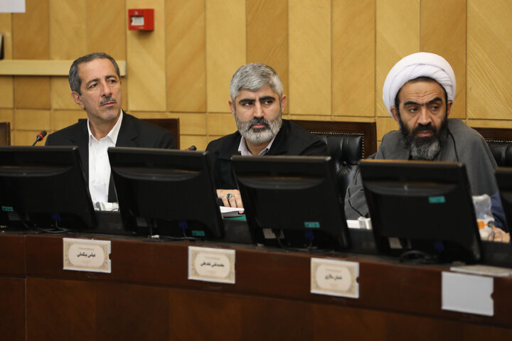 نشست نوبت صبح چهار شنبه ۸ بهمن ماه کمیسیون تلفیق بودجه ۱۴۰۵