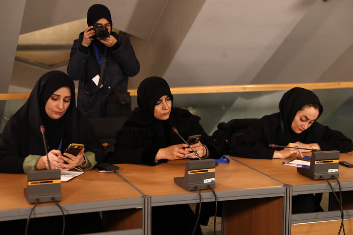 نشست خبری چهارشنبه ۸ بهمن سخنگوی هیات رئیسه مجلس