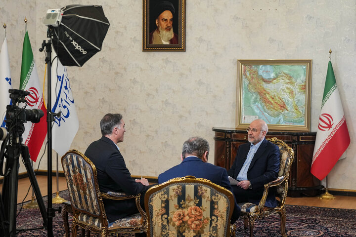 گفت‌و‌گوی قالیباف با CNN