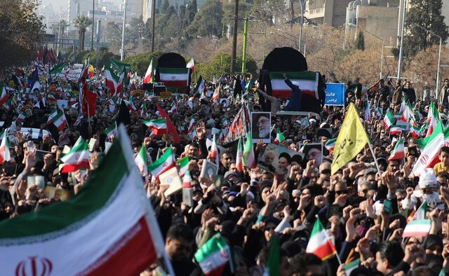 گزارش کامل جلسه علنی۱۹ بهمن ماه/ ارز ترجیحی حذف نشده و به سبد کالای خانوار منتقل شده است