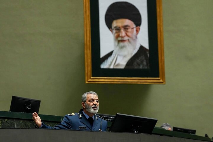 حضور و سخنرانی امیر سرلشکر موسوی در جلسه غیر علنی مجلس