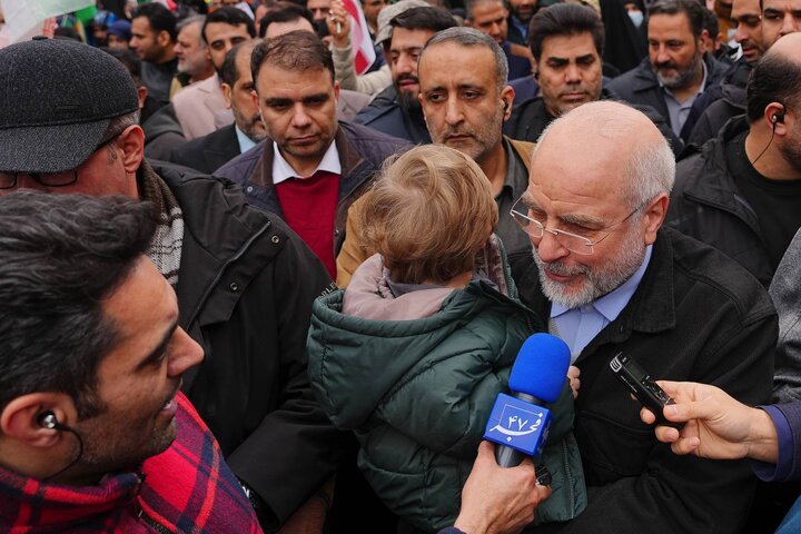 قالیباف: حضور باشکوه مردم جلوه‌ای از یکپارچگی و قدرت ایران است